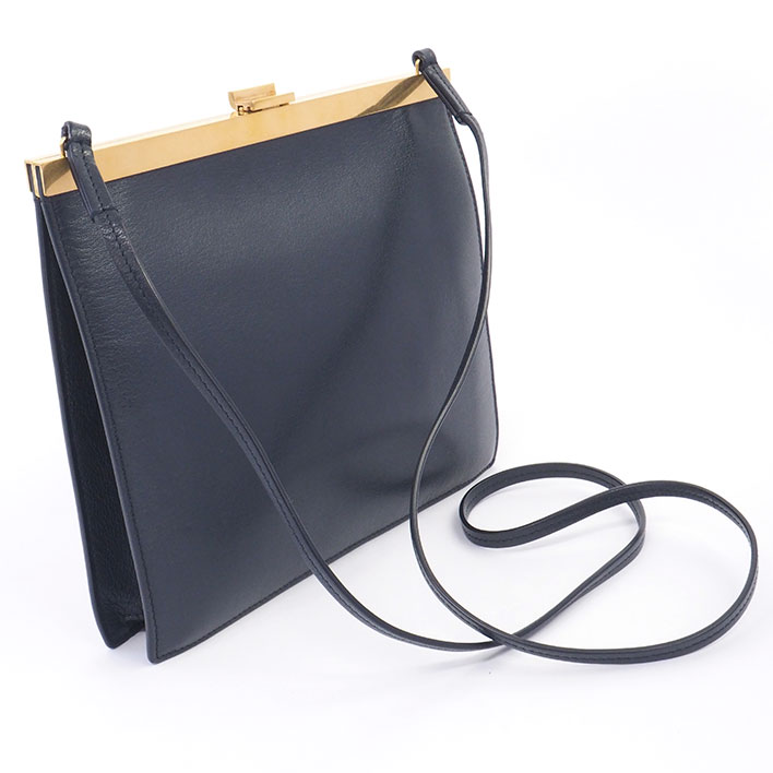 楽天市場】【返品OK】【美品】セリーヌ クラスプミニ 181053