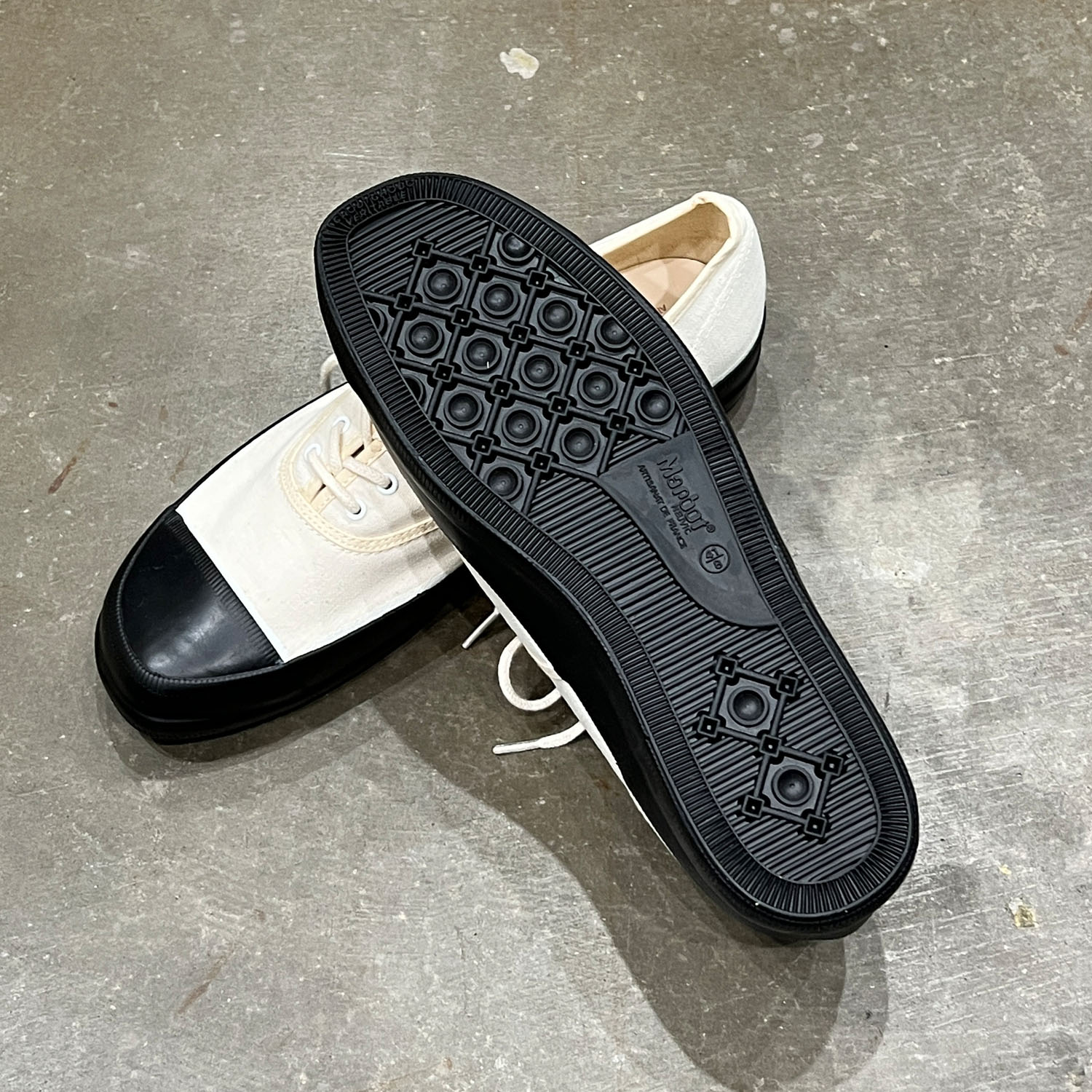 楽天市場】MARBOT【マルボー】-OXFORD SNEAKERS(NATURAL/BLACK) : chanto.