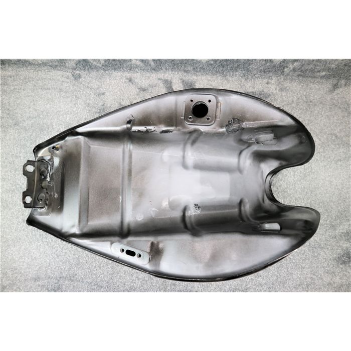 楽天市場】ゼファー400／χ ガソリン タンク 黒 金 : カスタムパーツ DJ