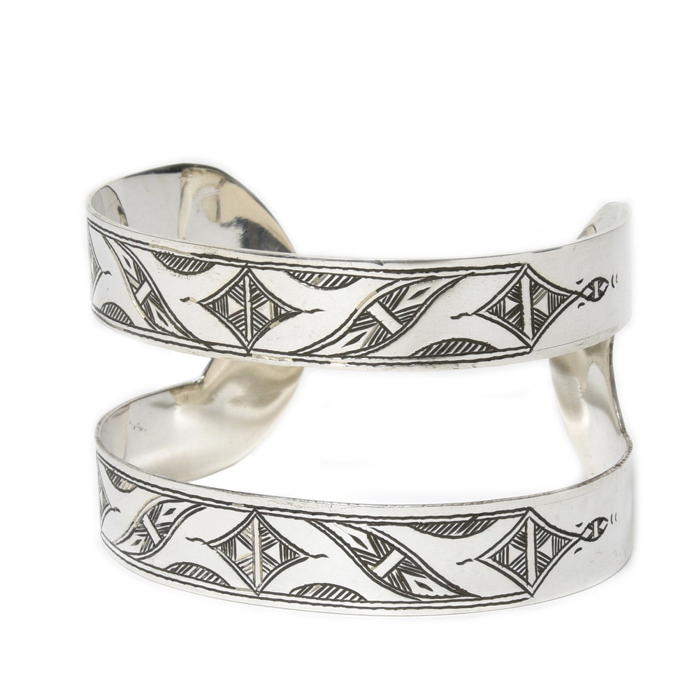 楽天市場】Adawat'n Tuareg / アダワットゥン トゥアレグZezi