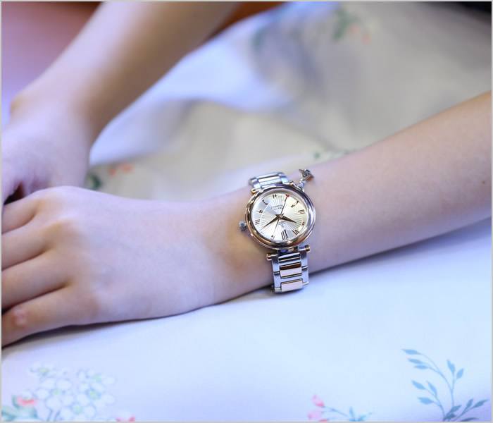 楽天市場】【10%OFF 3003円引】 レディース腕時計ブランド Vivienne