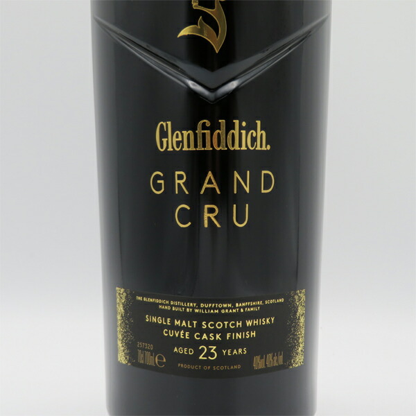 Glenfiddich Grand Cru 23年 ギフトボックス付き Amazon.co.jp: グレン