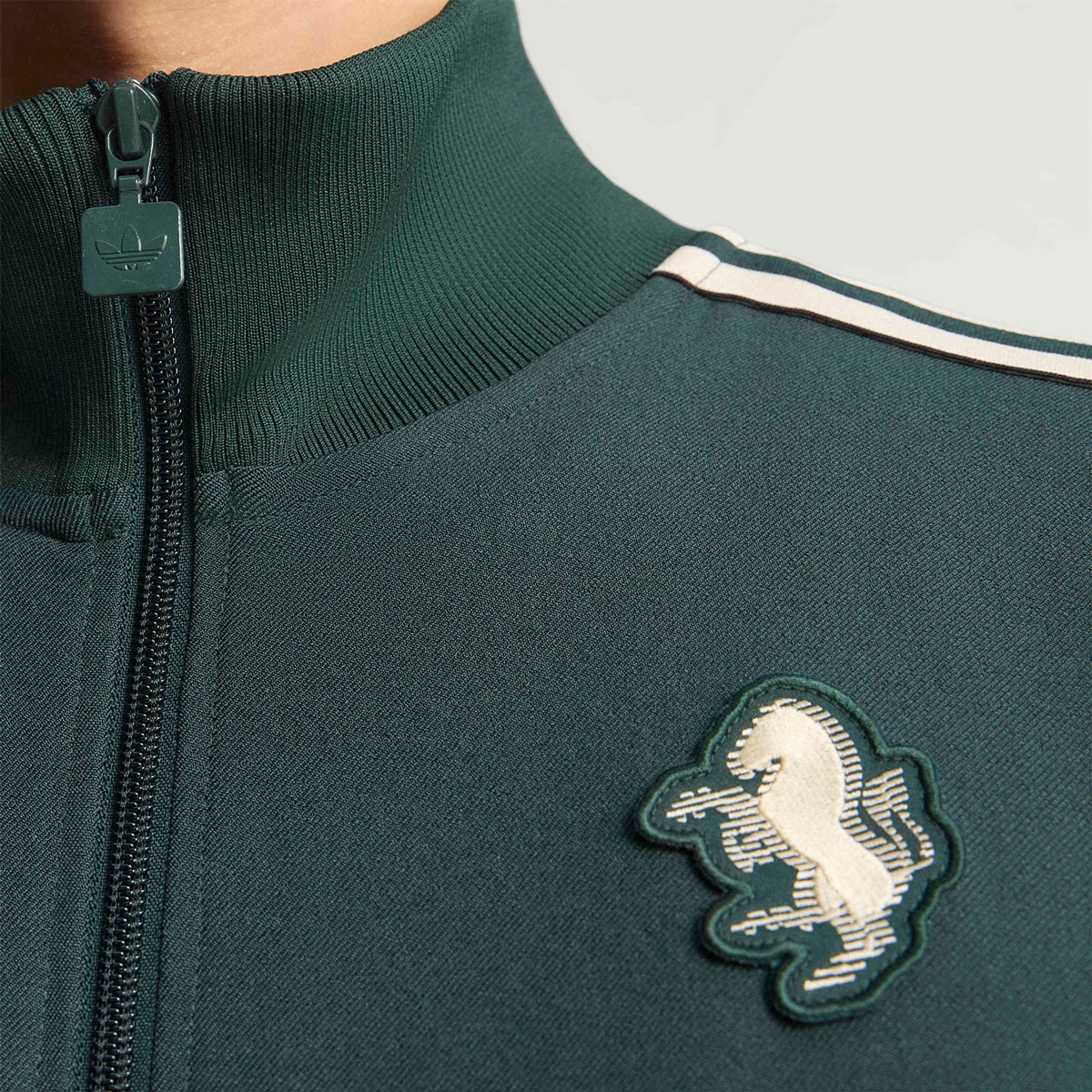 楽天市場】アディダス ユベントス テラス アイコン ジャージ トラック