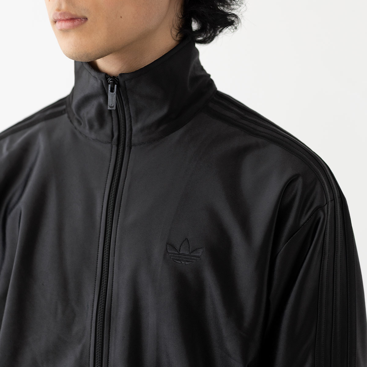 ライフスタイル ファイヤーバードメタリックサイズ :J/3XLアディダ上下