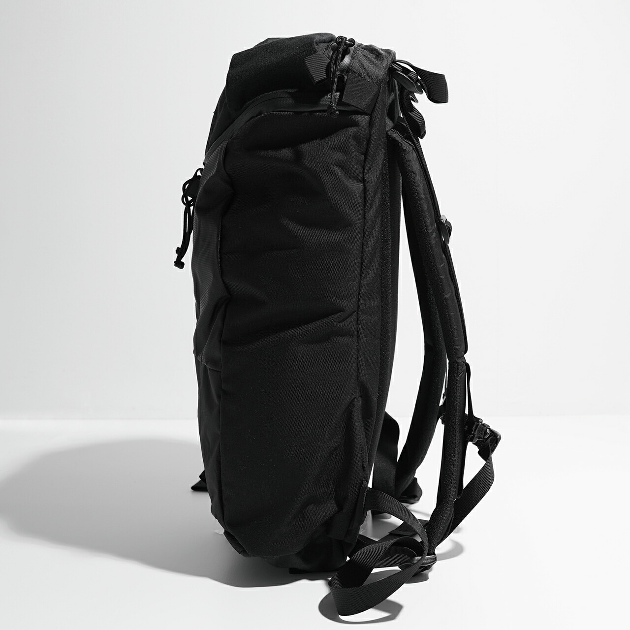 楽天市場】ミステリーランチ アーバンアサルト クレイジー ブラック