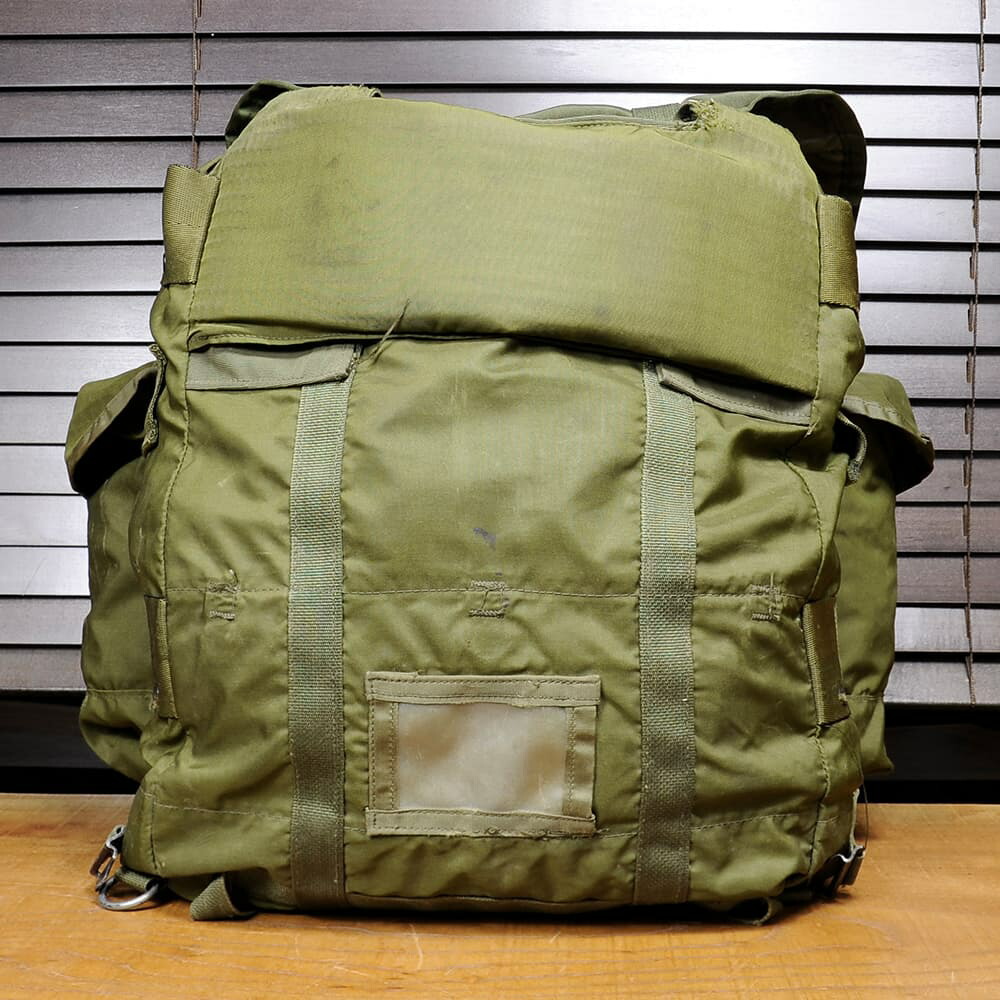 楽天市場】米軍放出品 フィールドパック LC-1 アリスパック ミディアム