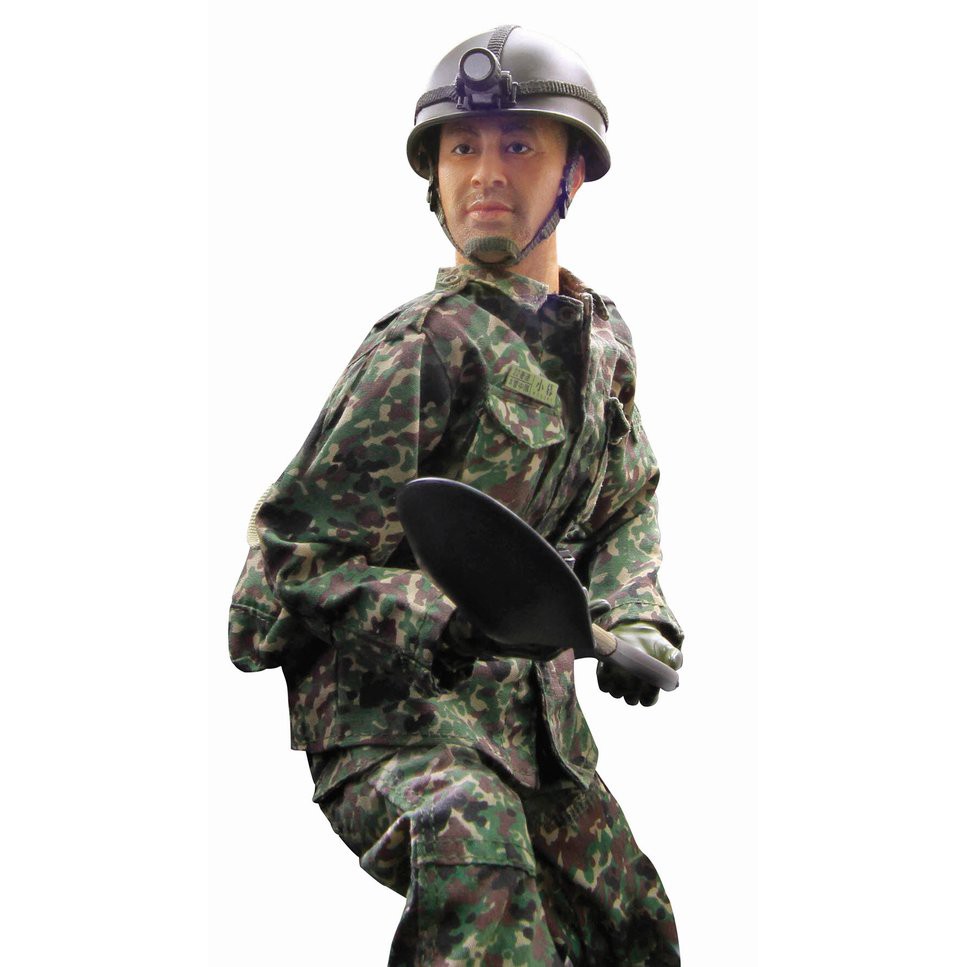 楽天市場】ドラゴンモデルズ 1 6フィギュア 陸上自衛隊 3等陸曹 災害