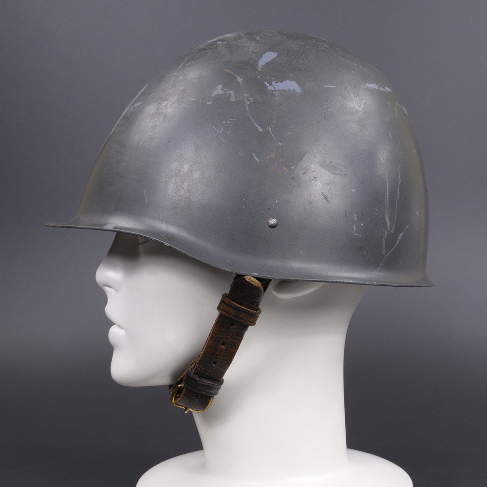 楽天市場】ポーランド軍放出品 ヘルメット WZ67 スチール製 第二次世界