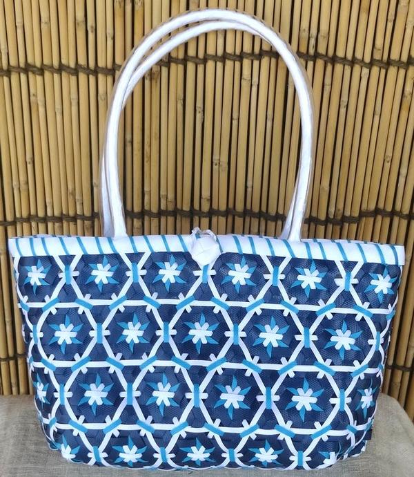 楽天市場】プラカゴバッグ〜フラワーデザイン〜《S/ライトブルー