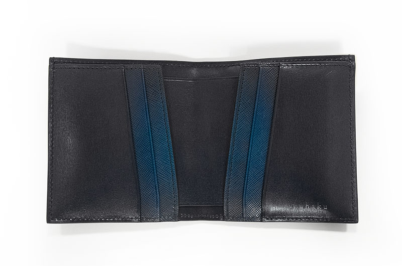 楽天市場】[yuhaku正規販売店]yuhaku / ユハク 薄型二つ折り財布[ Evo