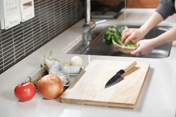 楽天市場】イカ割き包丁 120mm【納期：3カ月程度】 ふくべ鍛冶 丹精を