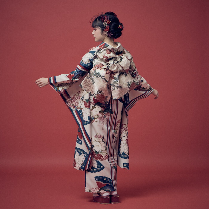 楽天市場】【予約商品】振袖単品「 花蝶妃 」公式 ふりふ 振袖 蝶 扇