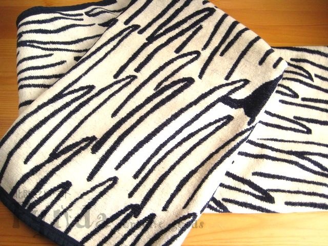 楽天市場】クリッパン×ミナペルホネン シングル ブランケット 2CATS 猫