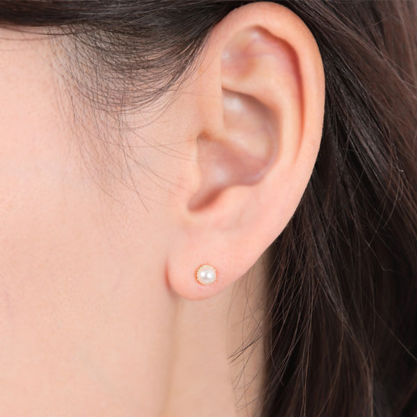 アウトレット品】K10YG 淡水パール3連ピアス！人気の定番ピアスです