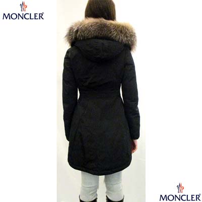 楽天市場】モンクレール MONCLER レディース アウター ダウン