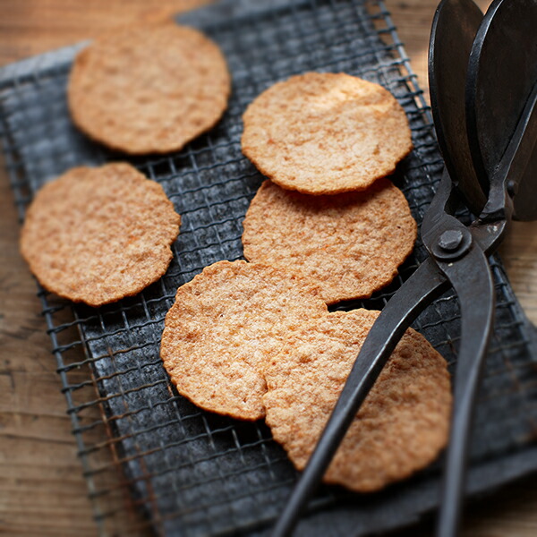 楽天市場】【公式】坂角総本舖 ゆかり 56枚 箱入り ギフト お祝い