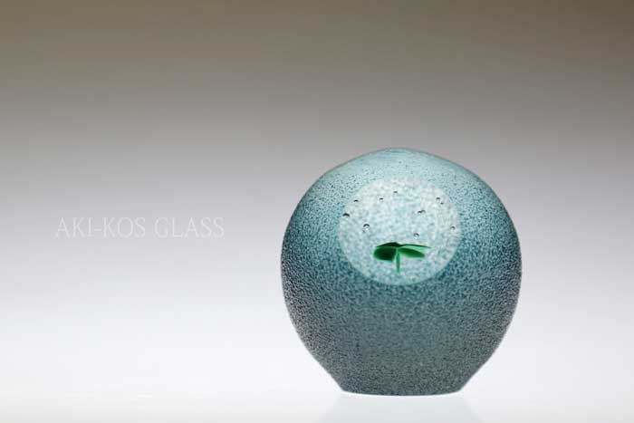 楽天市場】よつばペーパーウエイト・ガラス・文鎮・ガラス製文房具雑貨