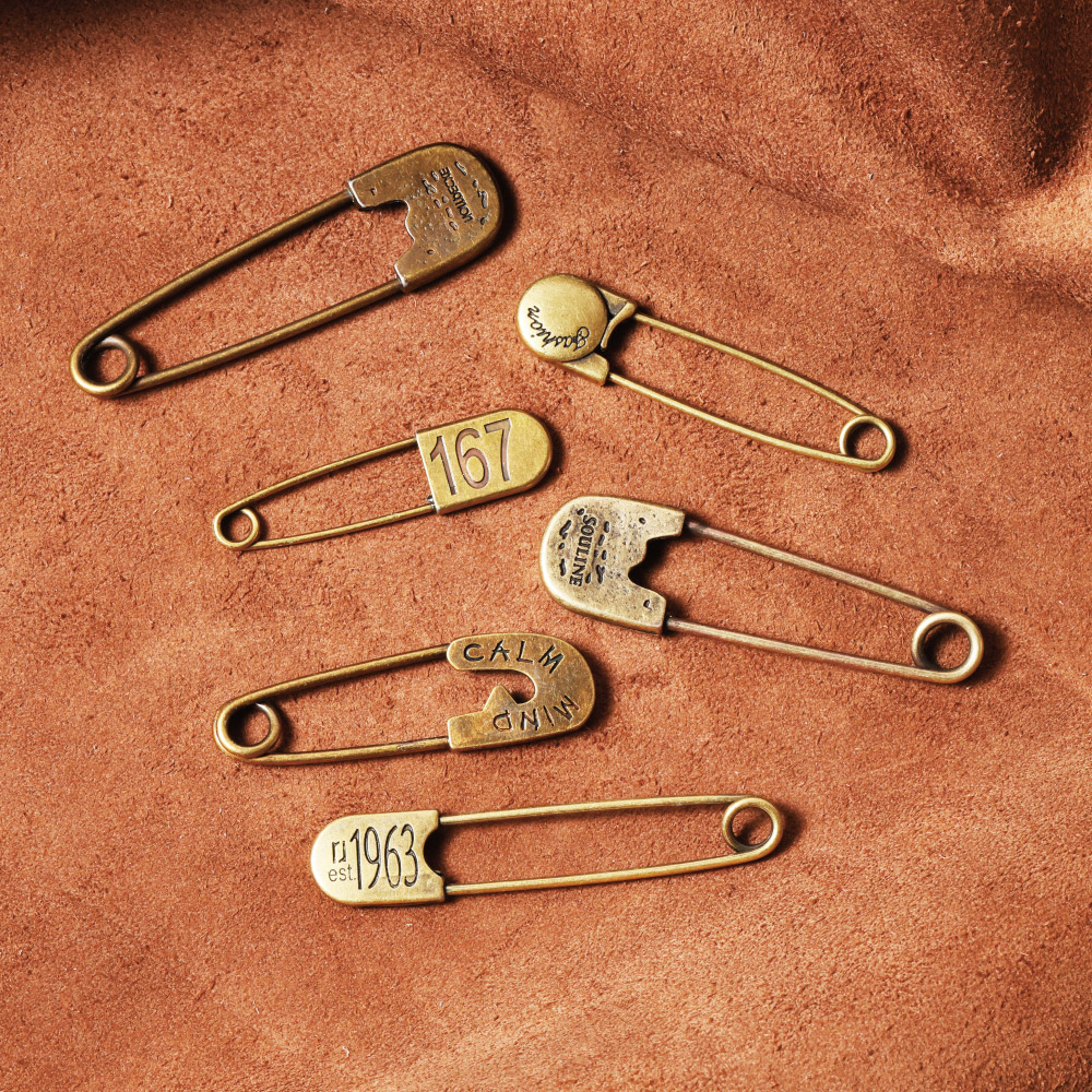 楽天市場】Qroza 安全ピン おしゃれ 真鍮 6個セット 大 小 燻し加工