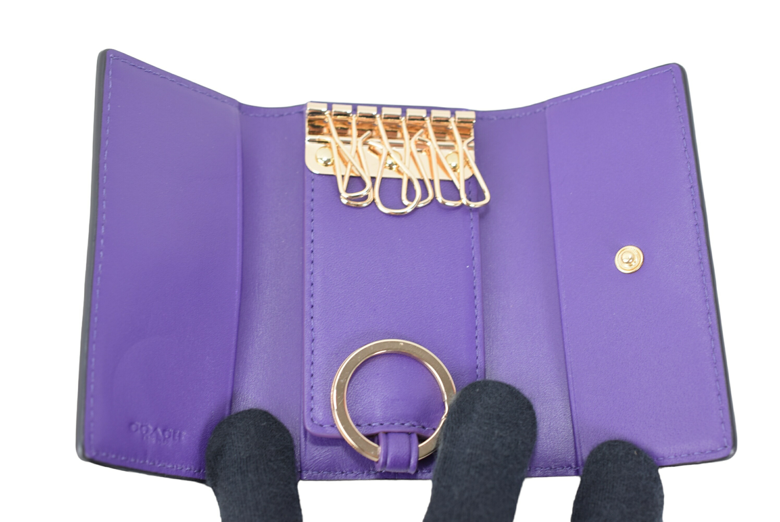 楽天市場】COACH コーチ 6連キーケース キーリング レザー パープル