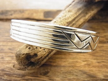 楽天市場】ノースワークス NORTH WORKS W-216 Triangle Bangle Silver