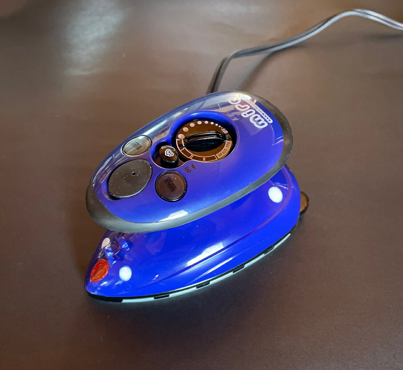 楽天市場】ヴィトラ ミレ ミニスチームアイロン VITRA mire VM-02T