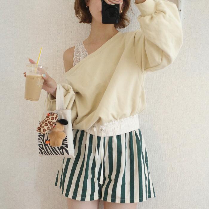 楽天市場】オフショルダー ドッキング スウェット オフショル 肩出し