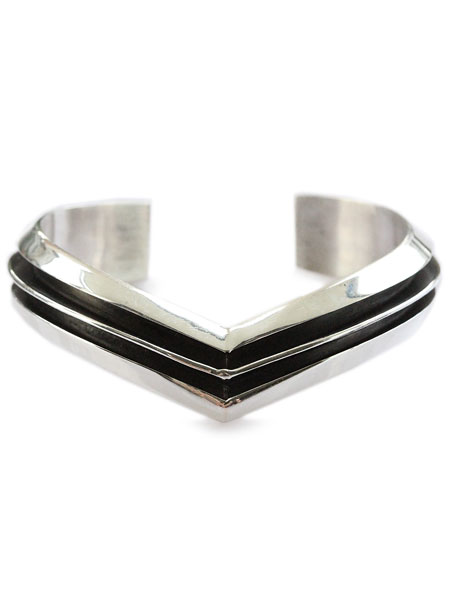 楽天市場】TOM HAWK トムホーク 【 2 line V-shaped Bangle 13mm / 2