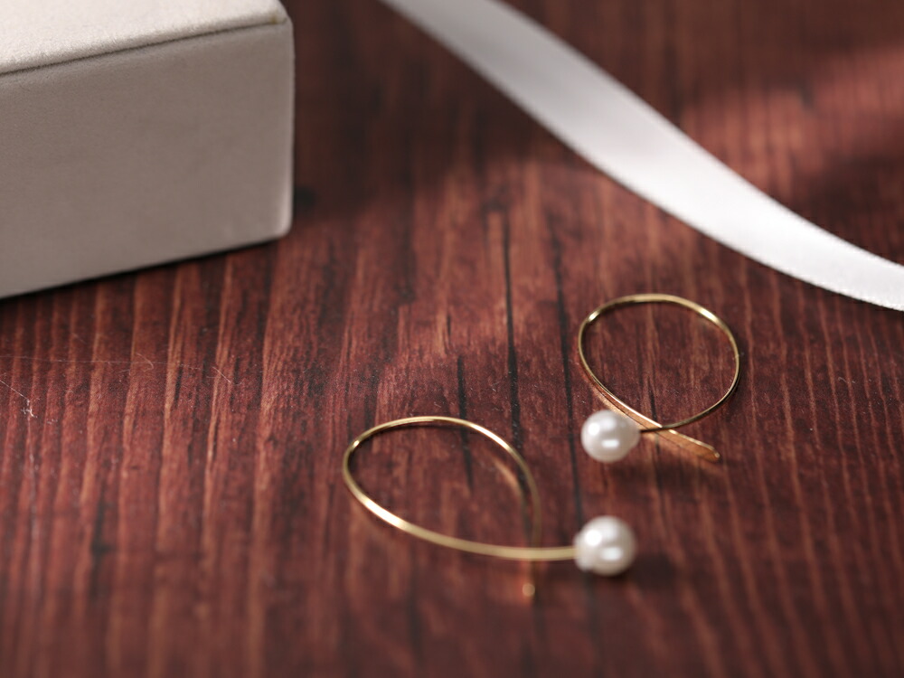 楽天市場】ピアス レディース フックピアス ティアドロップ 雫 しずく