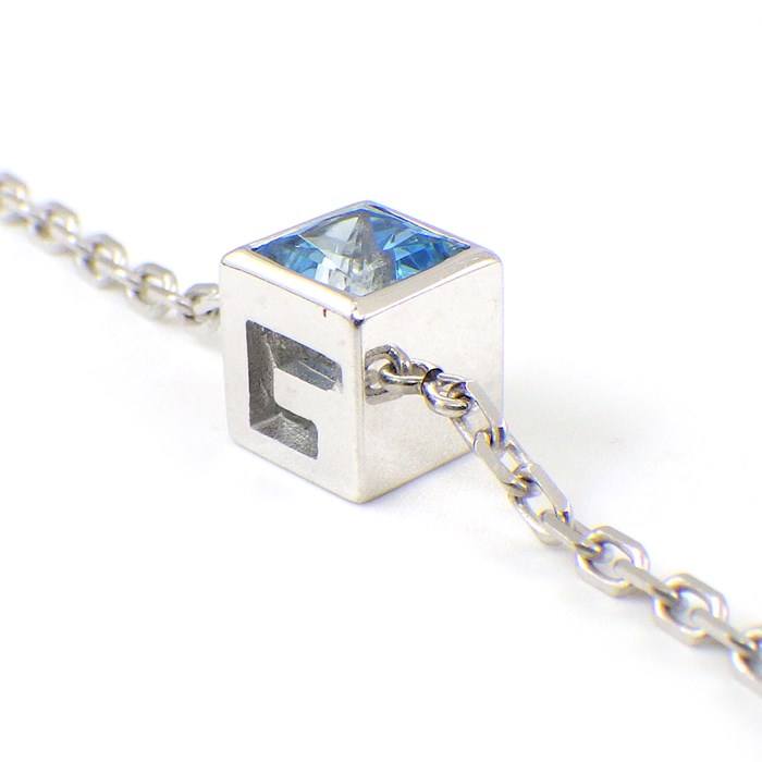 楽天市場】グッチ GUCCI ロングネックレス Gキューブ ボックス ブルー