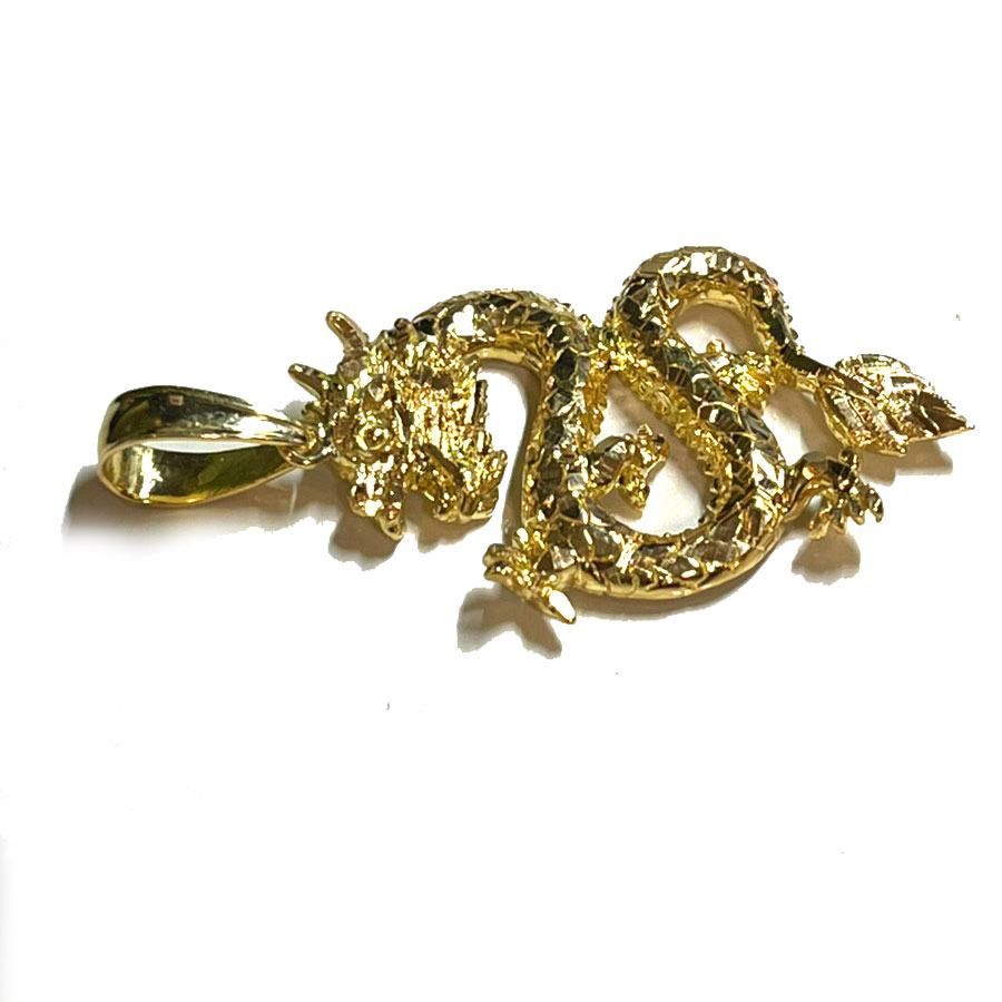 楽天市場】K18 18金 ドラゴン 龍 ペンダントトップ JAPAN刻印付き