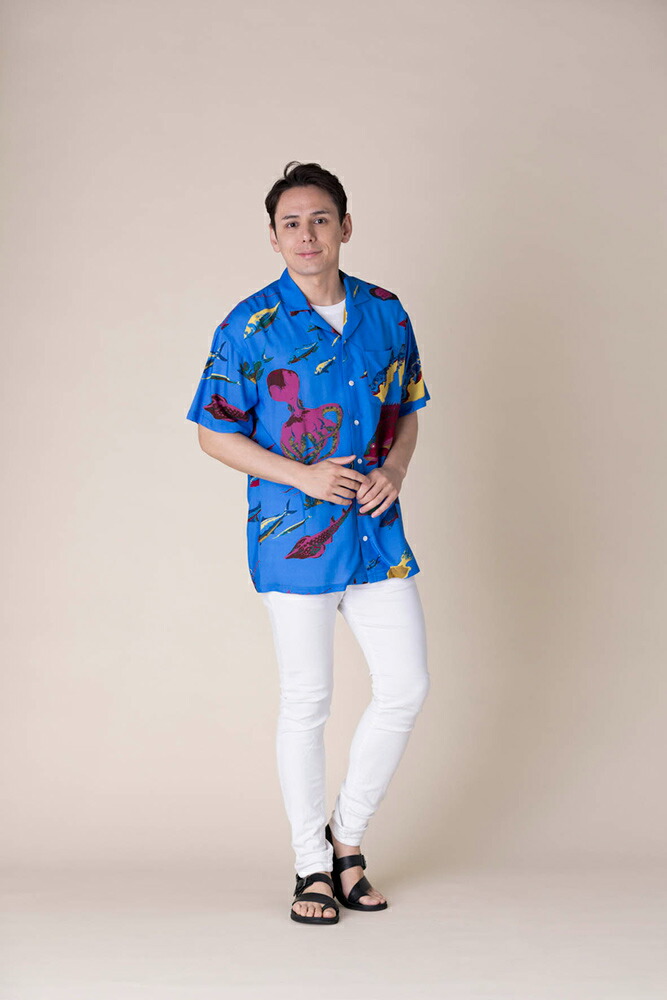 楽天市場】レーヨン100％の肌ざわり抜群！伊藤若冲の魚柄がアロハに