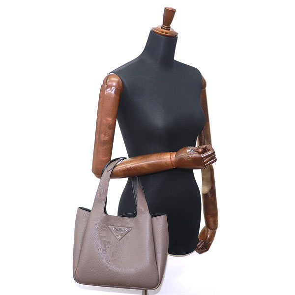 楽天市場】【美品】プラダ 【PRADA】 スモール レザー トートバッグ