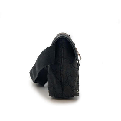 楽天市場】GUCCI グッチ 92543・212792 GGキャンバス ウエストポーチ