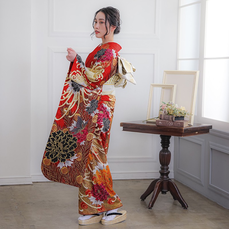 楽天市場】【成人式 振袖 レンタル】RS1083 正絹 赤 牡丹に乱菊 MURUA