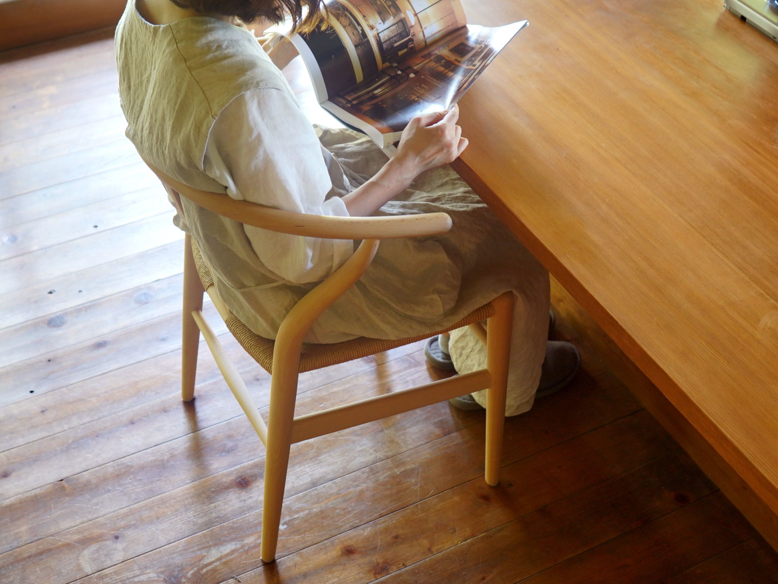 楽天市場】Yチェア CH24 オーク/ソープフィニッシュ 座面高さ43cm CARL