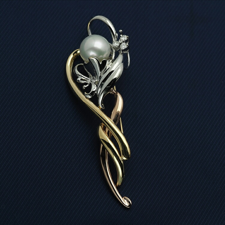 楽天市場】K18 トリカラー 南洋真珠 デザイン ブローチ 天然ダイヤ付き