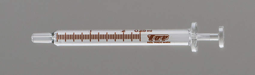 楽天市場】トップ 硝子注射筒 1入 ガラス先 0.5ml 微量用 : 越路商会