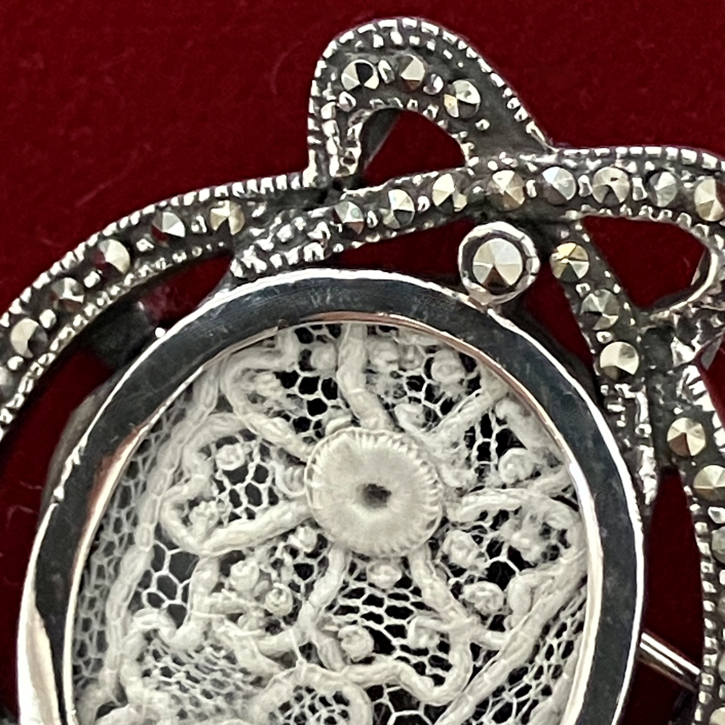 楽天市場】『Diane Claeysダイアンクライス ペンダントブローチ』世界