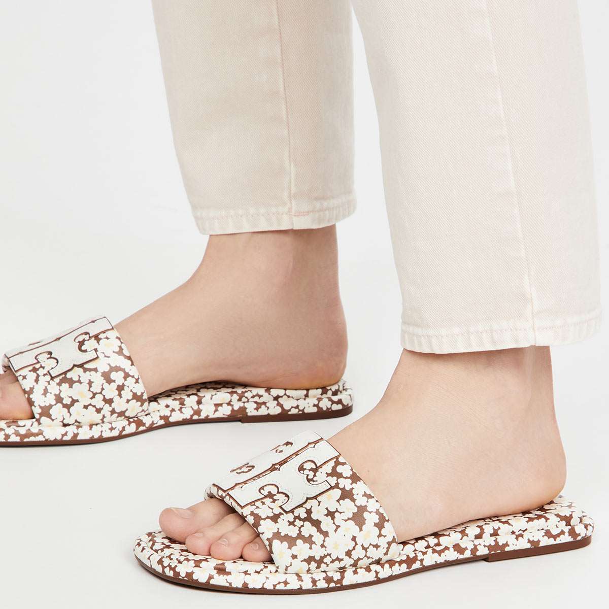 楽天市場】トリーバーチ サンダル 靴 レディース ぺたんこ 歩きやすい