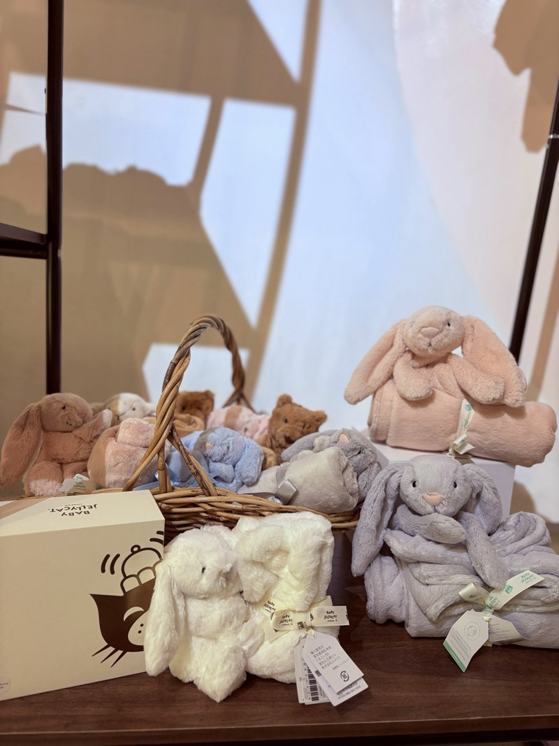 楽天市場】【Jellycat ジェリーキャット】Bashful Blush Bunny Soother