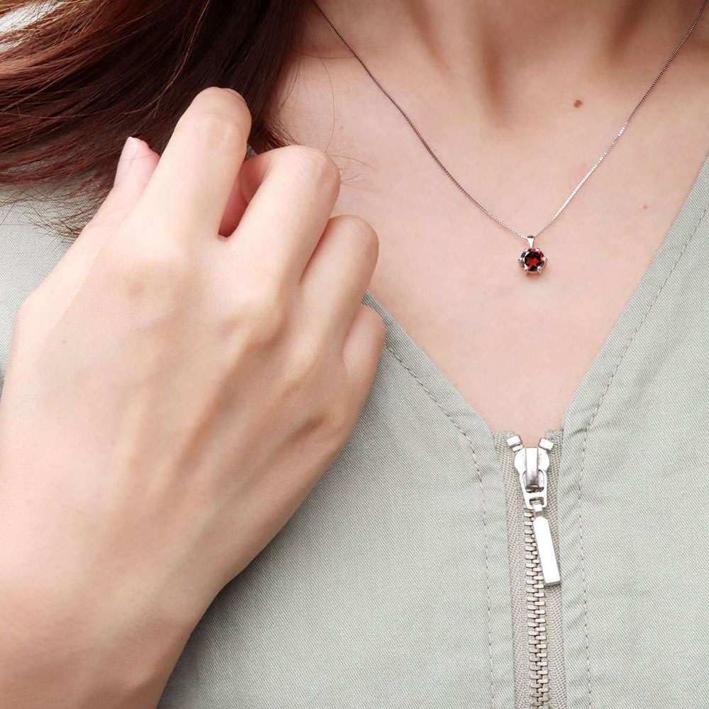 楽天市場】ガーネット ペンダントトップ 大粒 ペンダント k18 18金