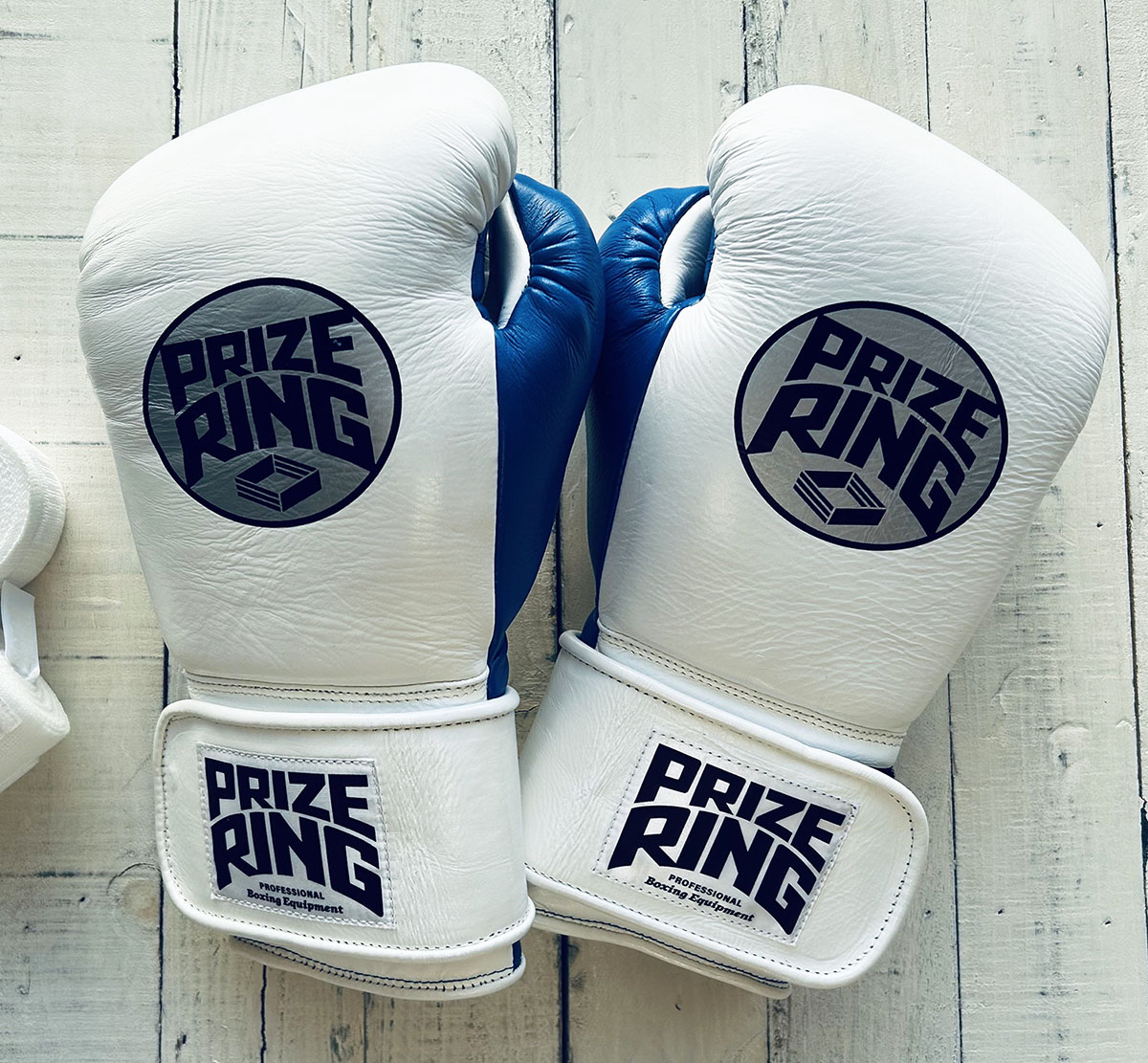 楽天市場】PRIZE RING “Professional SX” ボクシンググローブ 白/青