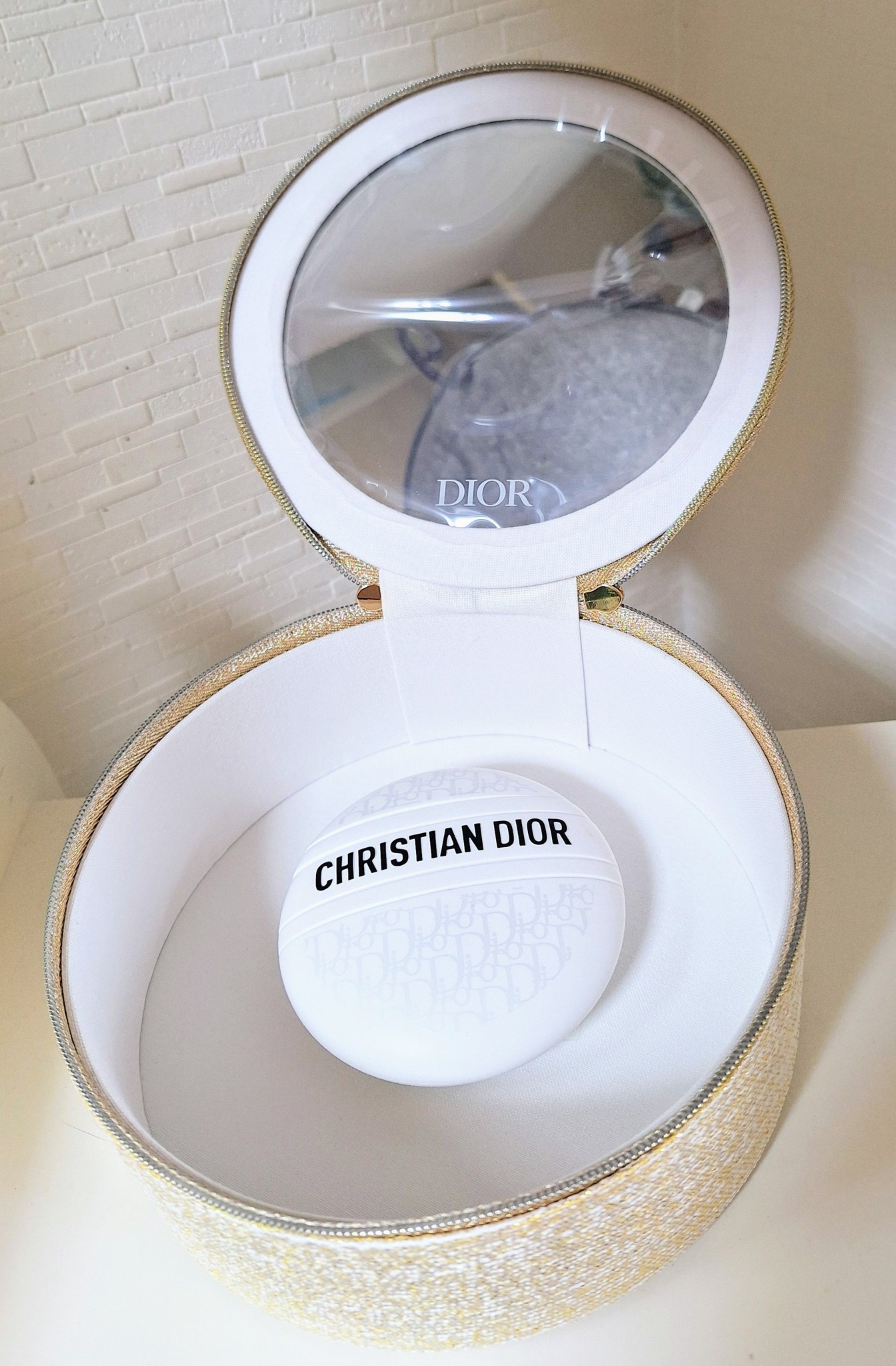 楽天市場】クリスチャン ディオール LE BAUME ル ボーム バニティ