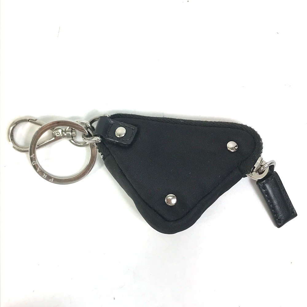 楽天市場】PRADA プラダ トライアングルロゴ チャーム ファッション