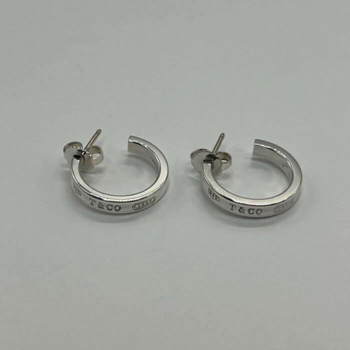 楽天市場】ティファニー ナロー フープピアスの通販