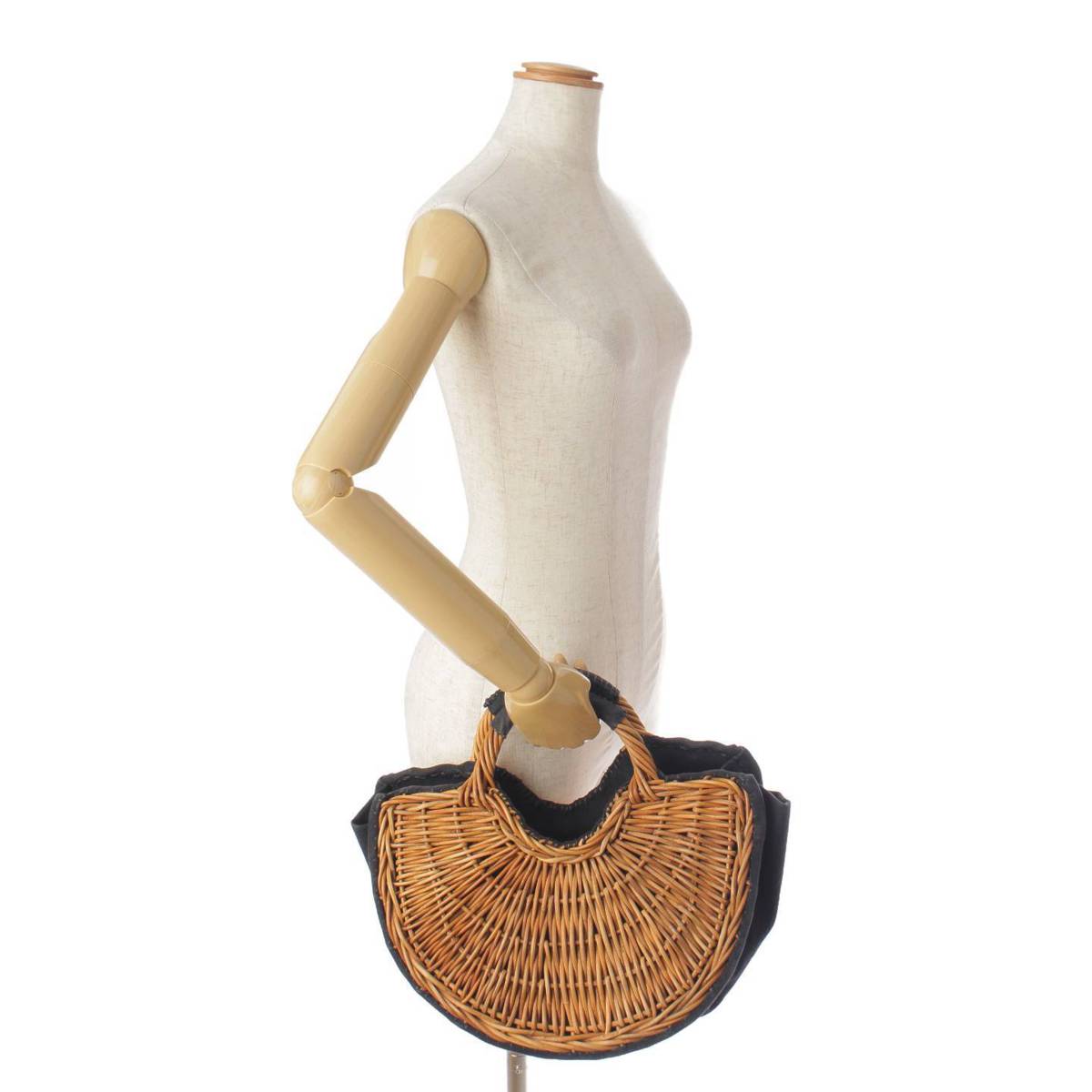 楽天市場】【エバゴス】ebagos 半月型 紅籐×キャンバス かご カゴ