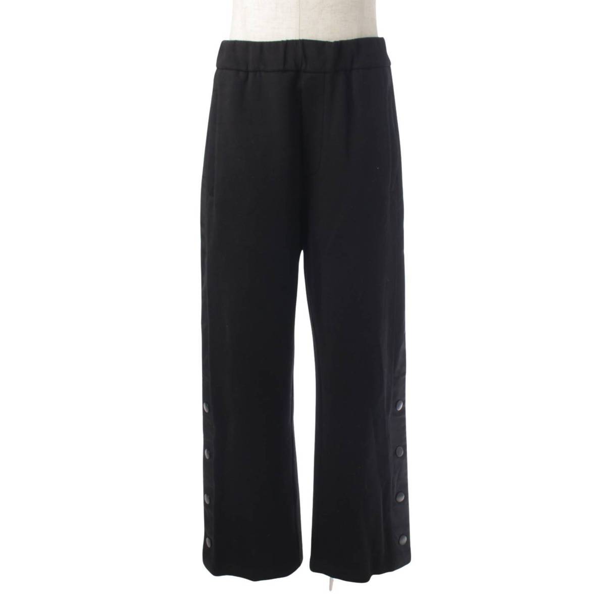 楽天市場】【プラダ】Prada 22年 トライアングル テクニカル コットン