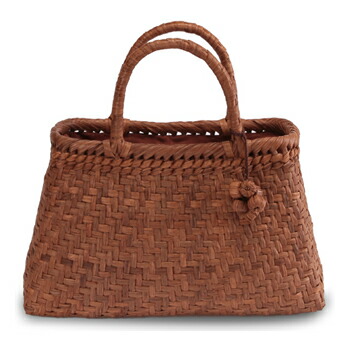 楽天市場】《伝統的な網代編みの風合いを活かした》山葡萄籠工房 山