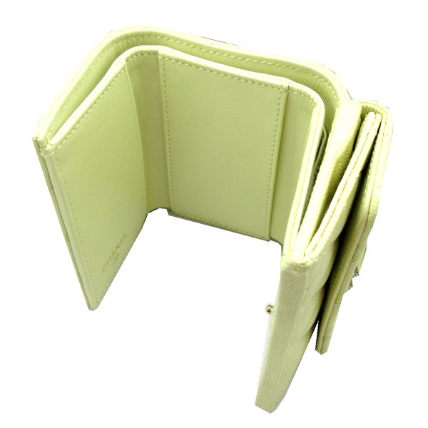 楽天市場】≪Brand new≫ CHANEL Flap Small Wallet Light Yellow Gold