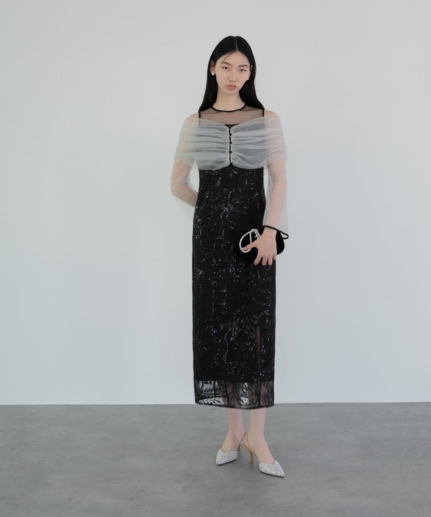 Leja｜LEJA-チュールオフショルダー花柄Iラインワンピースドレス 結婚